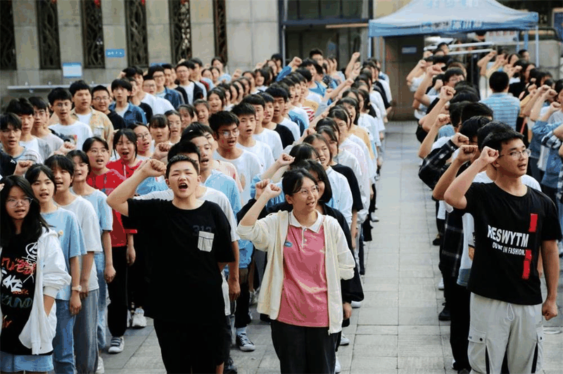 2021年萬州普通高中錄取分?jǐn)?shù)線出爐！看看你家孩子讀哪所學(xué)校？
